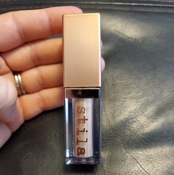 NIB Stila Shimmer & Glow Liquid Eyeshadow in Starlight - Picture 5 of 8